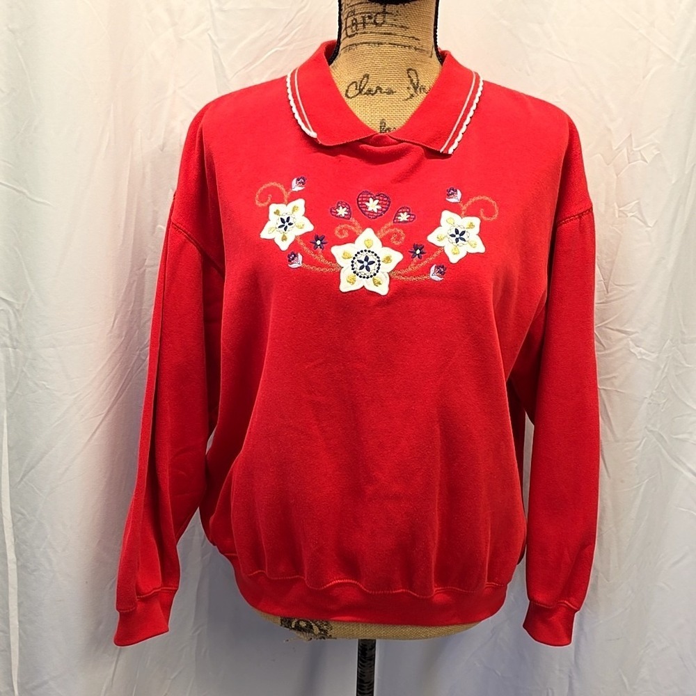Vintage Red Floral Embroidered Sweatshirt Y2K Coquette Kitsch Collared sz L